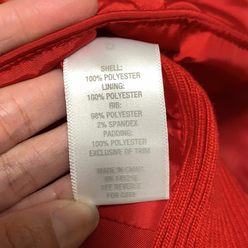 Gently used women’s vest - Picture 5 of 8